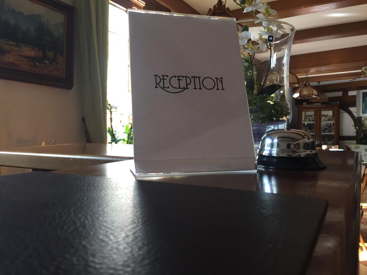 Hotel Ristorante Rostica Bad Urach Eksteriør billede