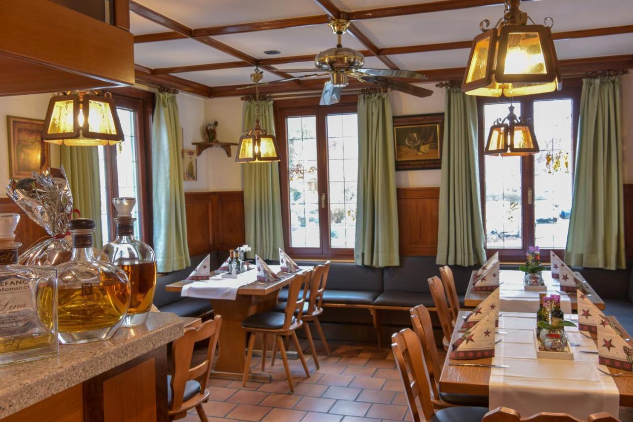 Hotel Ristorante Rostica Bad Urach Eksteriør billede